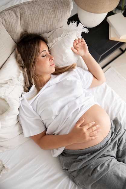 Основные причины запора при беременности