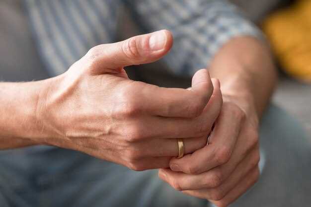 Возможные причины трясущихся рук у мужчин в 60 лет